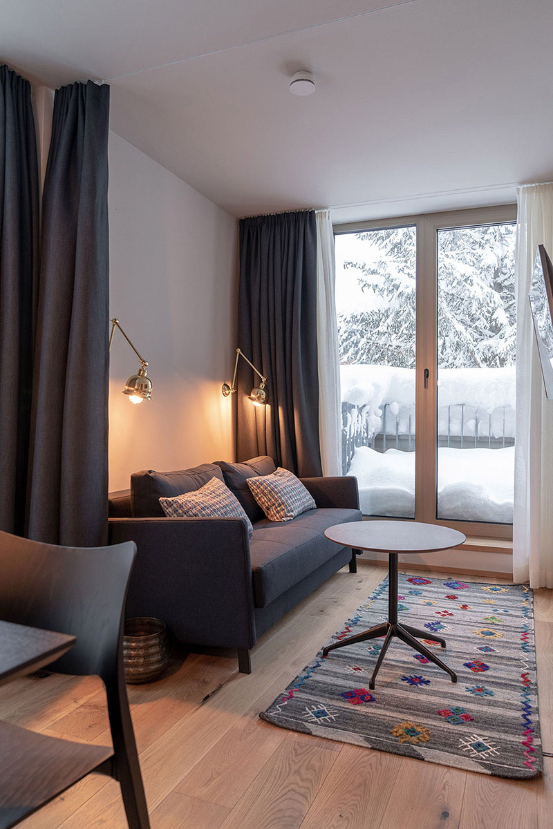  Wohnzimmer Omaela Apartment #1 St. Anton am Arlberg