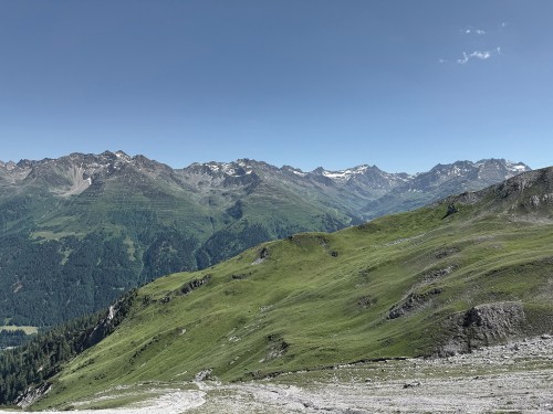 Omaela Story: Ibex meets panorama – off to the Leutkircher Hut Omaela Story: Ibex meets panorama – off to the Leutkircher Hut