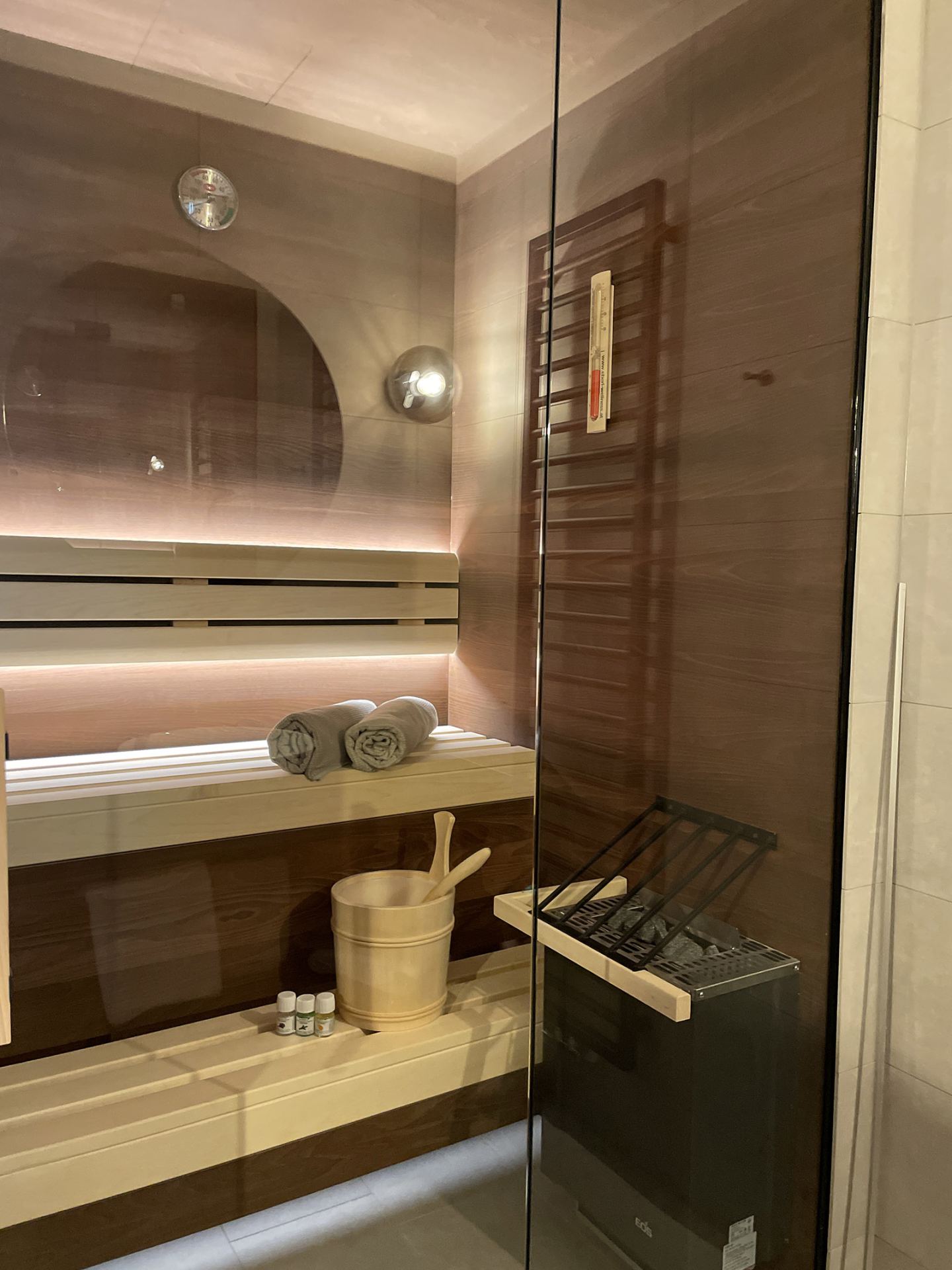 Close-up of the private sauna in Omaela Apartment 2