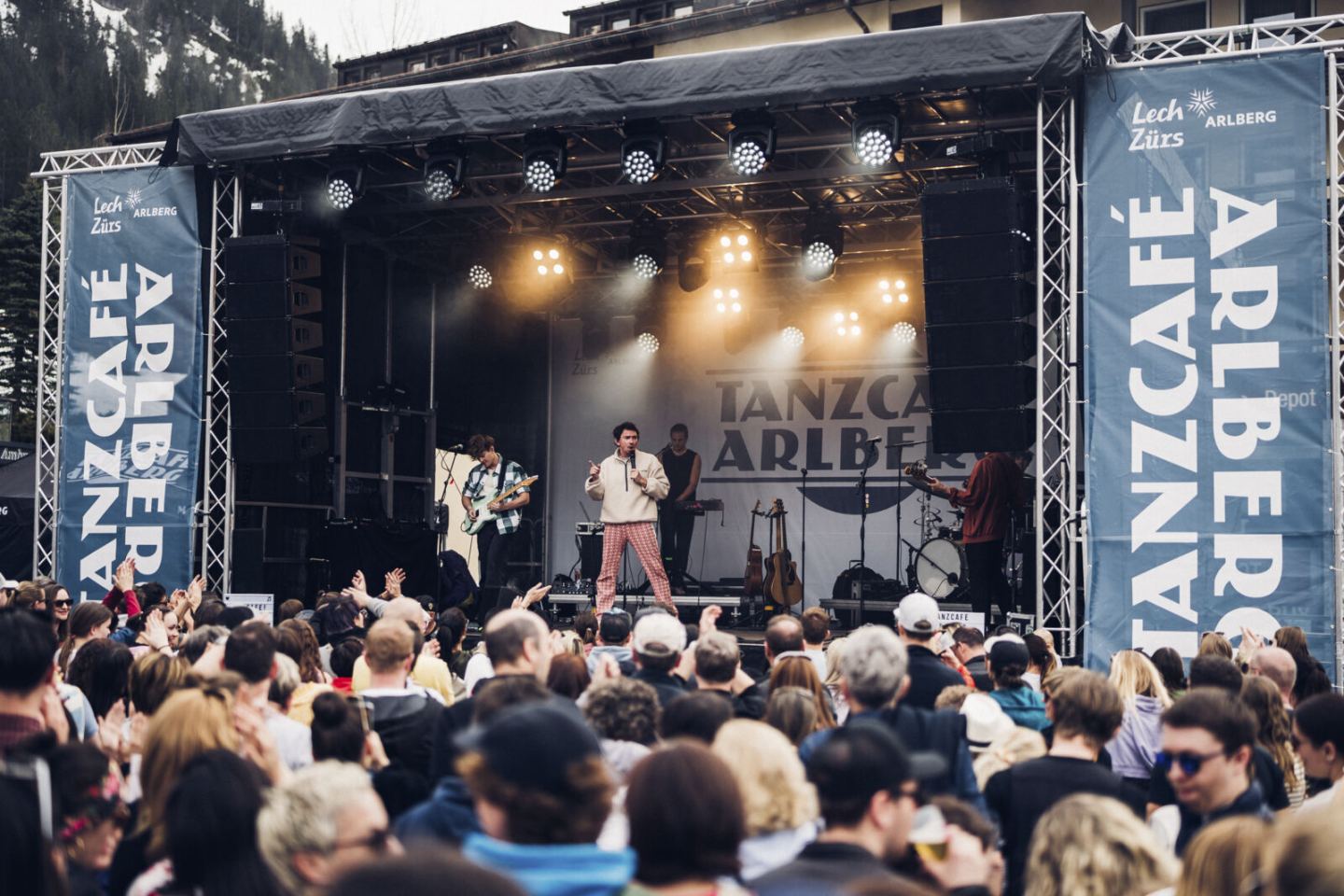 Omaela Story: Tanzcafé Arlberg Music Festival 2025