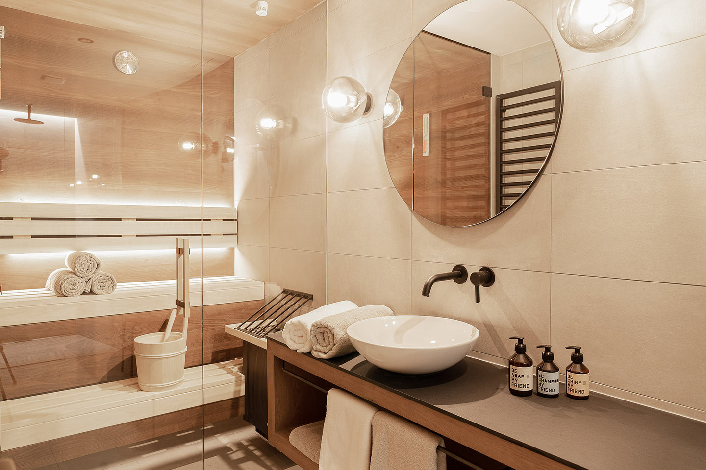 Badezimmer mit privater Sauna