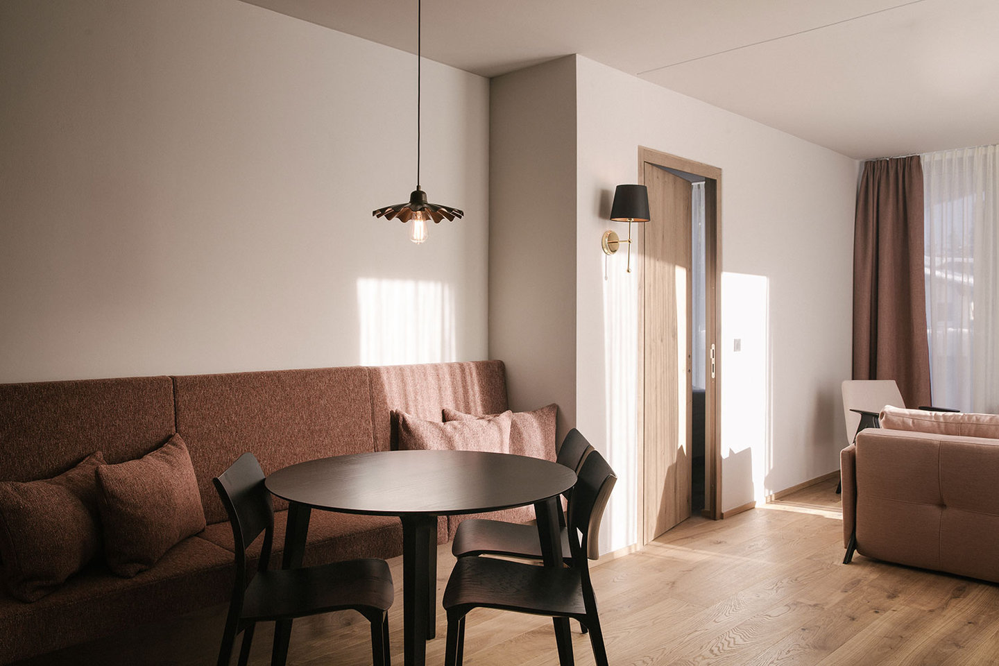 Essbereich Omaela Apartment #3 St. Anton am Arlberg