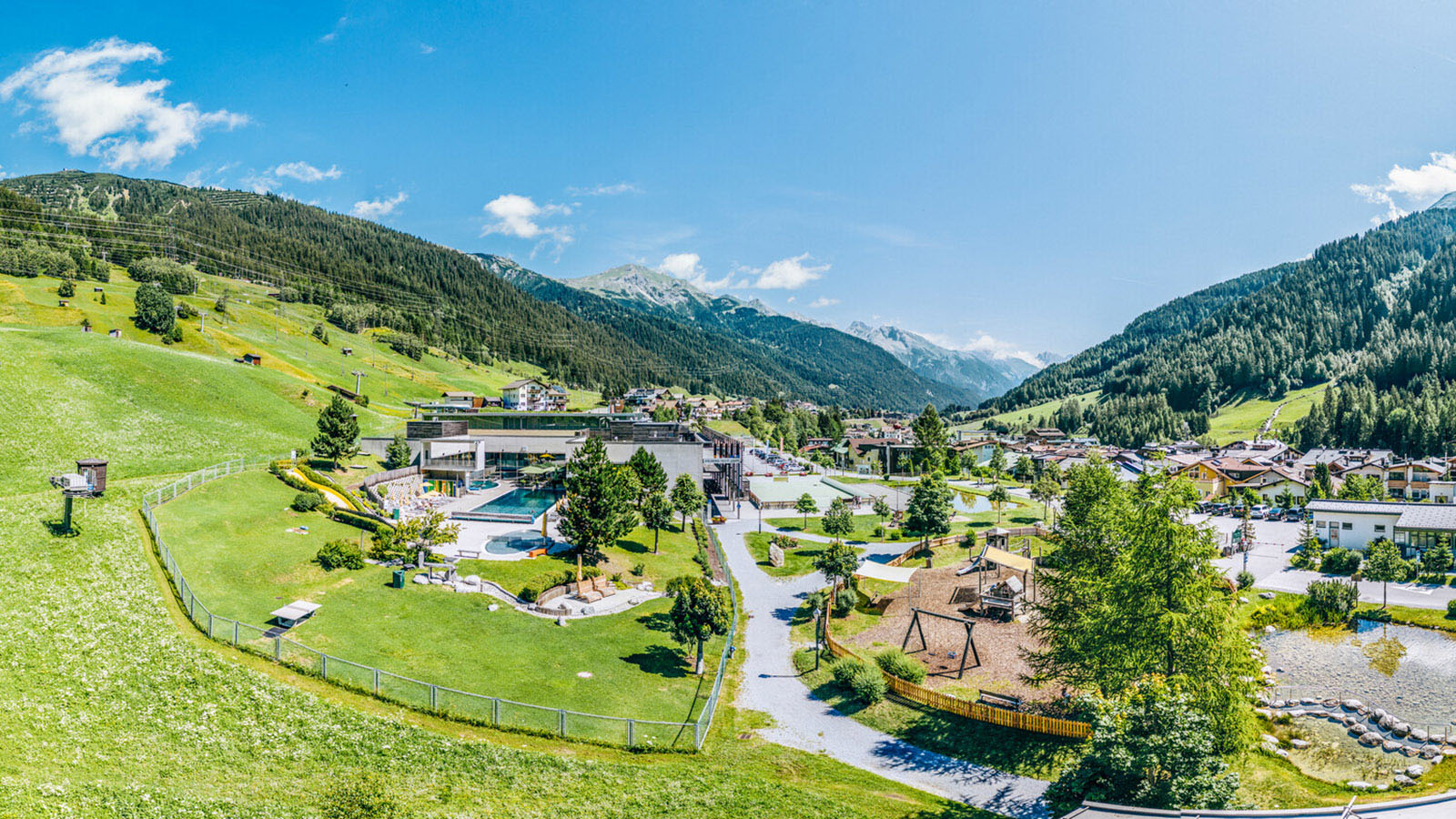 Das Arlberg-Wellcom mit Schwimmbad in St. Anton